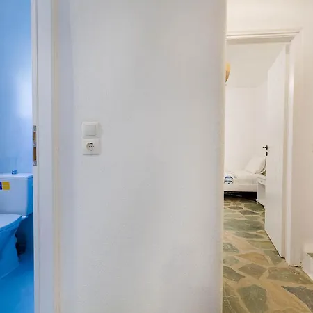 White Earth Paros Apartment