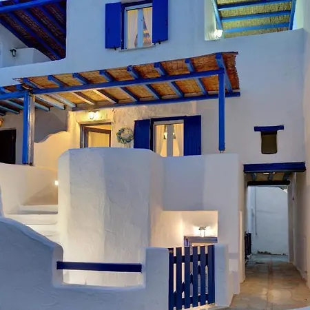 White Earth Paros アパート Molos (Paros)